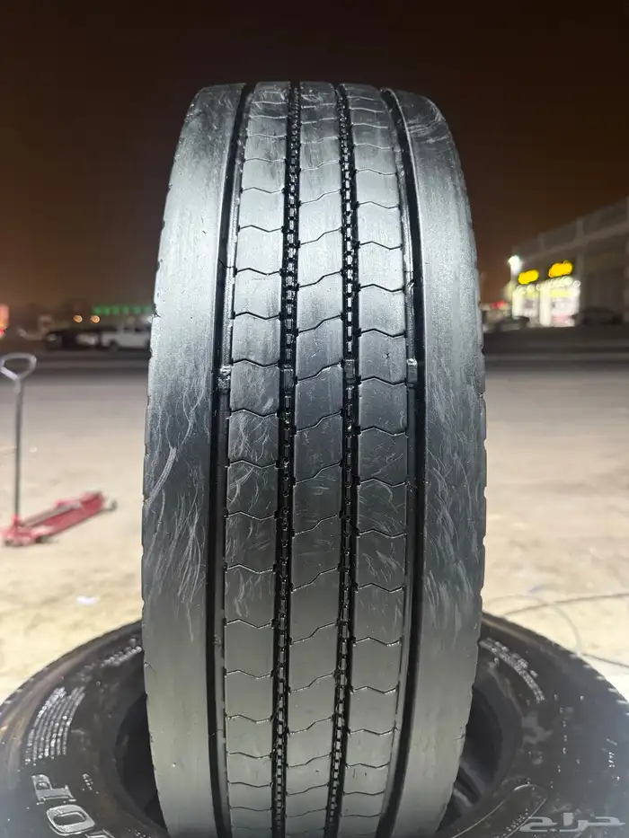 كفرات دينة دنلوب مستخدمة نضيفة جدا  ومشروطة بعد التركيب 0