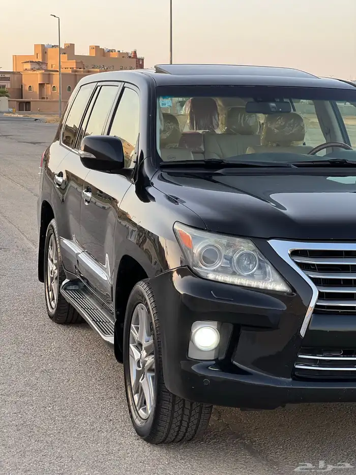 لكزس LX570 2012 DD 3