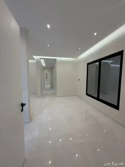 للبيع شقه ارضيه 6غرف مدخل سياره بسعر 480 الف احد رفيده 8