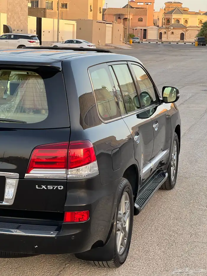 لكزس LX570 2012 DD 8