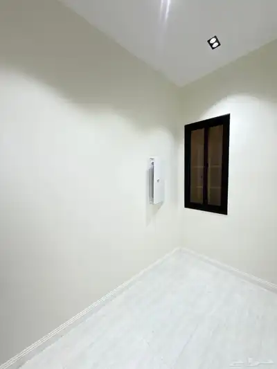 للبيع شقق ارضيه وعلويه حي الموسي وسط جميع الخدمات وحديقه 31