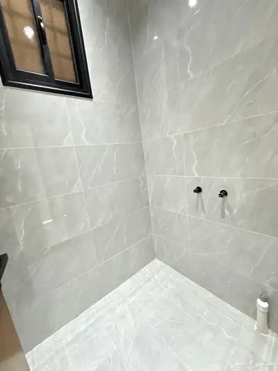 للبيع شقق ارضيه وعلويه حي الموسي وسط جميع الخدمات وحديقه 37