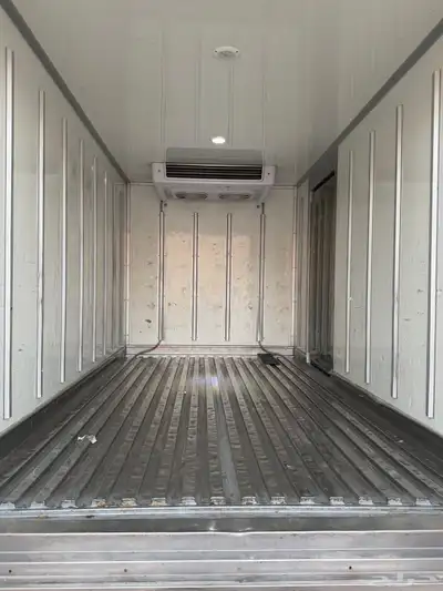 كيا K900 بنقو 2020 (ديزل) طن و200 بحالة الوكاله للبيع 7