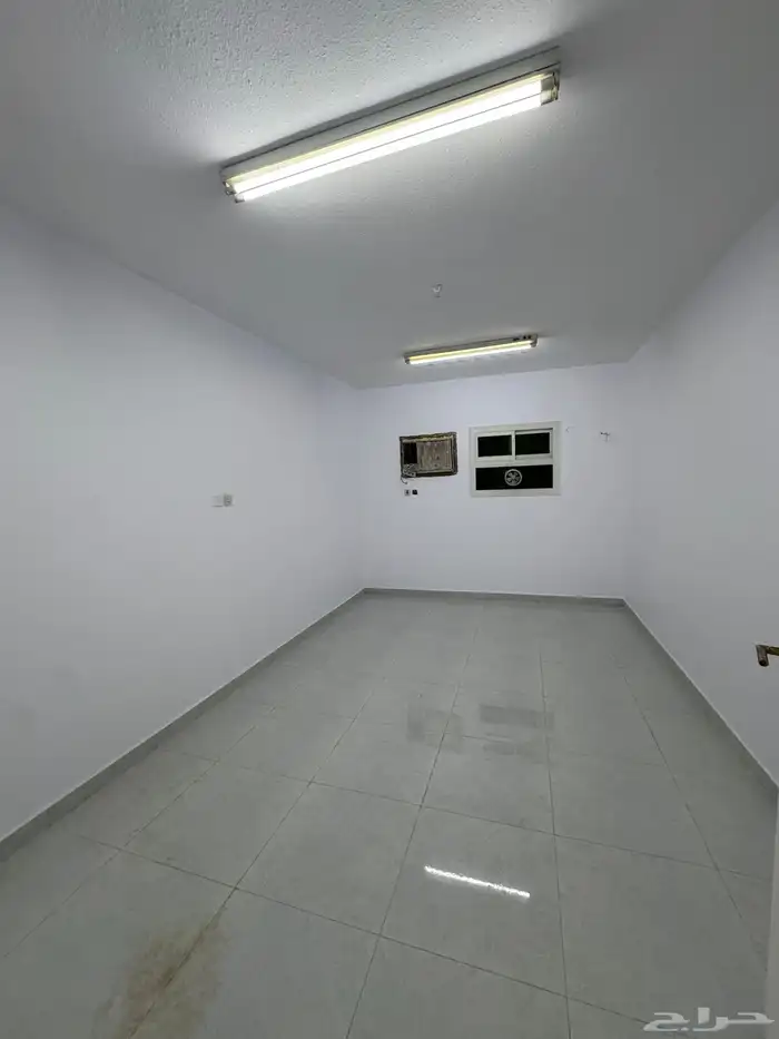 شقه غرفتين وصاله بفيلا للايجار بحي اليرموك السعر30الف 4