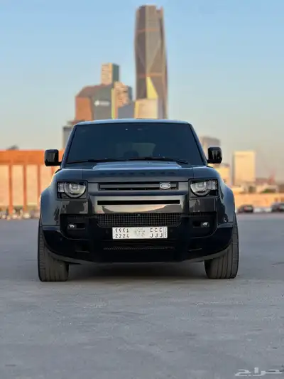 ديفندر HSE 2023 V6 21