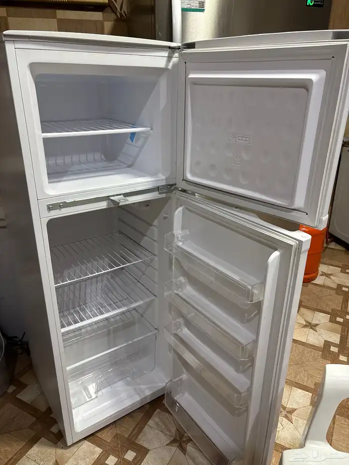 شاشه وطاوله ومكيف للببع 5