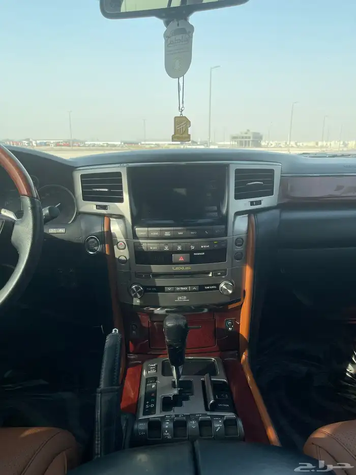 لكزس 2013 5