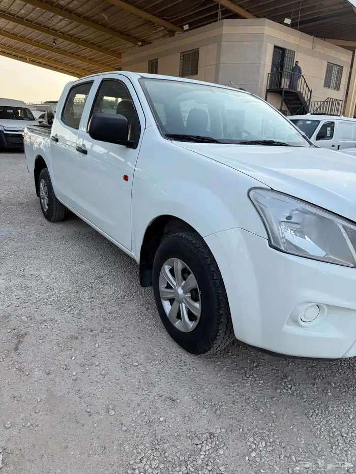 ايسوزو ديماكس غمارتين 2023 1