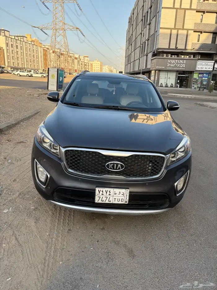 كيا سورنتو 2016 فل كامل بصمه البيع مستعجل 1