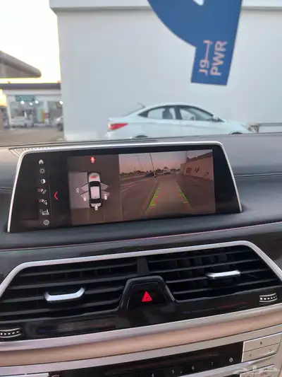 بي ام دبليو 730li موديل 2017 39