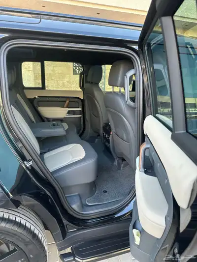ديفندر V6 2023 اكس 50