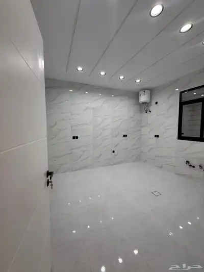للبيع شقه ارضيه 6غرف مدخل سياره بسعر 480 الف احد رفيده 9