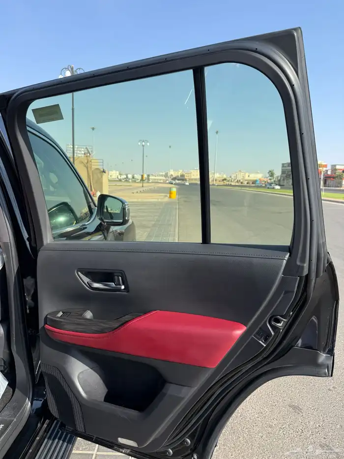 جيب VXR2022 فل الفل برجكتر خليجي وارد البريمي بلد 27