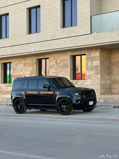 ديفندر V6 2023 اكس 4