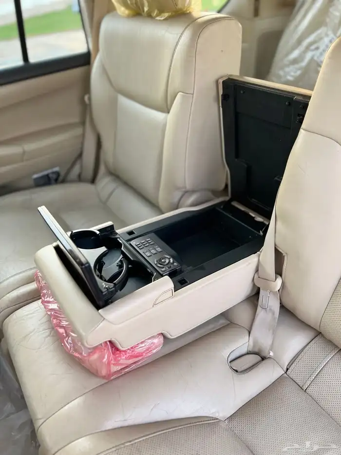 لكزس LX570 2012 DD 37