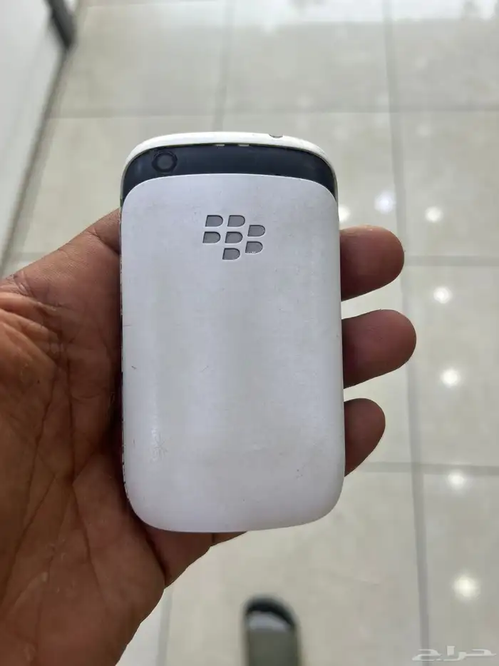 جوال بلاك بيري نظيف للبيع 1