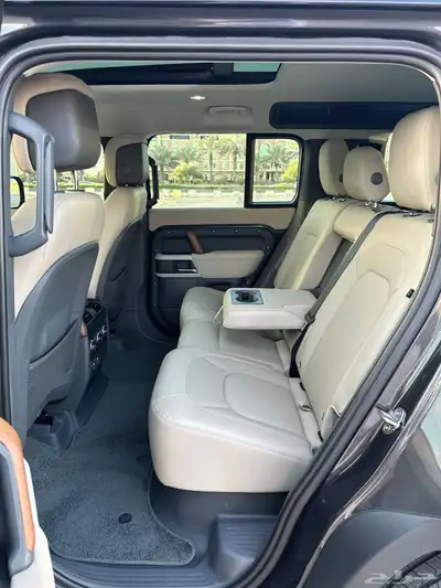 ديفندر HSE 2023 V6 39