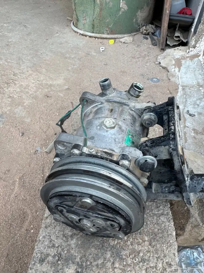 كبريسن دنا 2005للبيع نضيف وعلا اشرط يركب علا وايت مور سدس 0