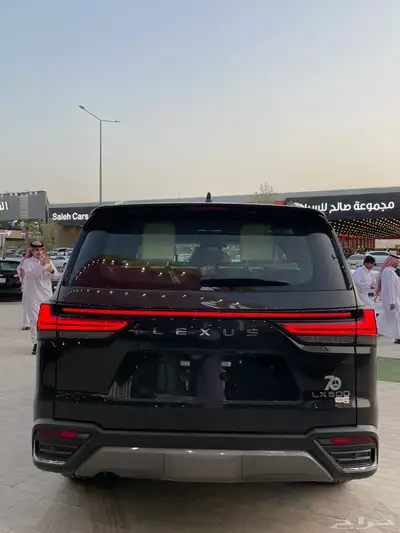 لكزس 2025 LX600BBخليجي داخلي اوف ويت(بنزين)6سلندر 5