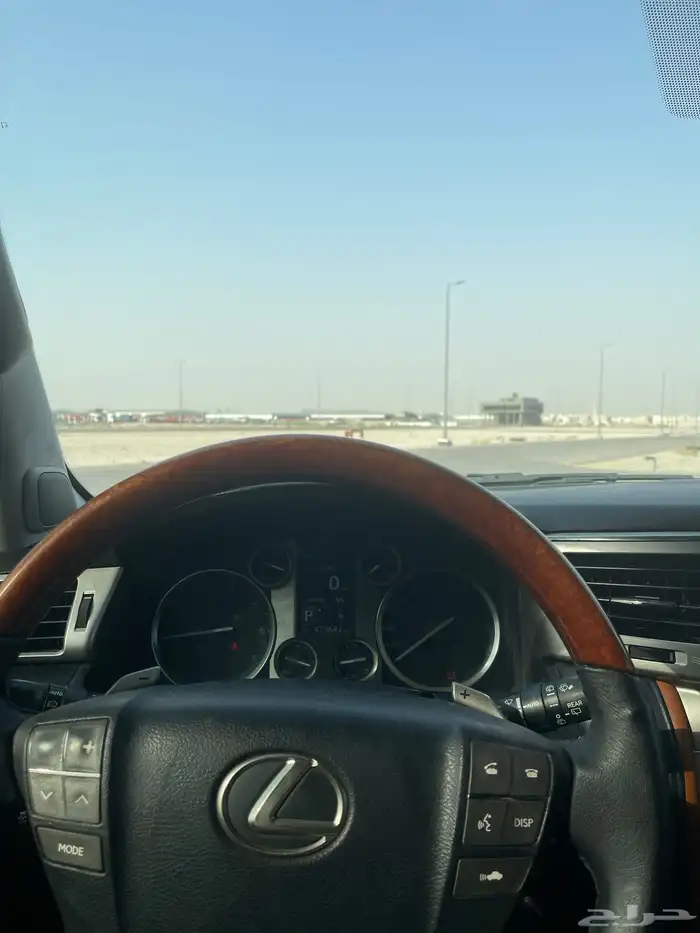 لكزس 2013 1