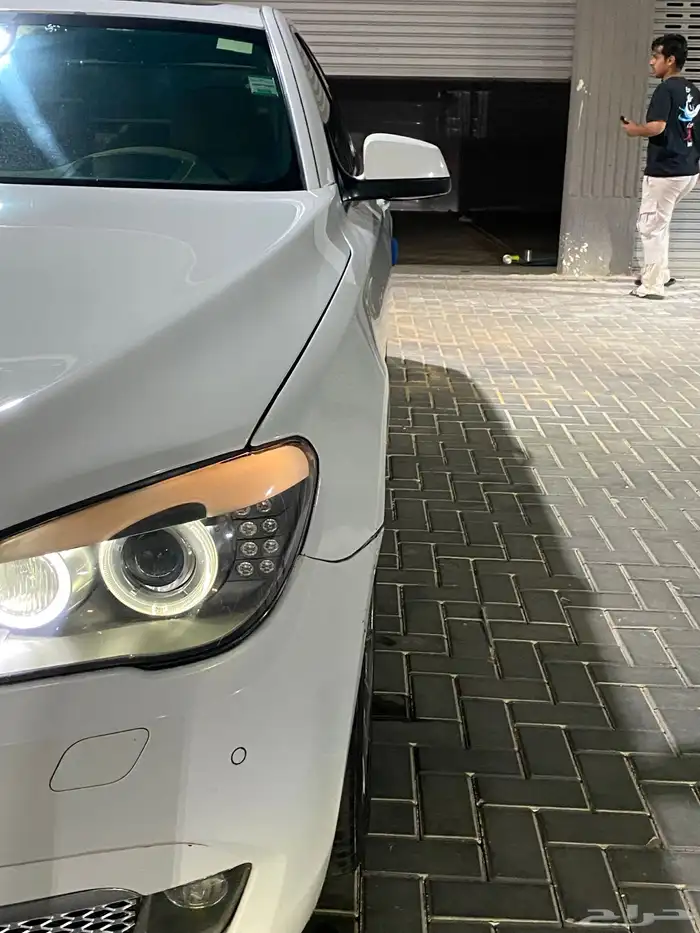 بي ام دبليو 2011 BMW -740 يوجد ورقه فحص كمبيوتر 23