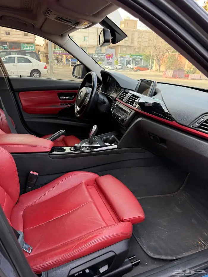 BMW2012 )سبورت لاين 4