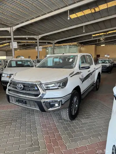 تويوتا هايلوكس S-GLX ديزل 2025 0