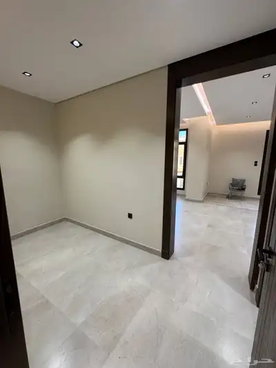 للبيع فيلا مودرن دورين وملحق واصل جميع الخدمات تشطيب vip 15