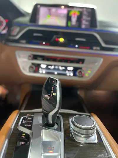 بي إم دبليو 730 موديل 2020 ( فل كامل ) 15