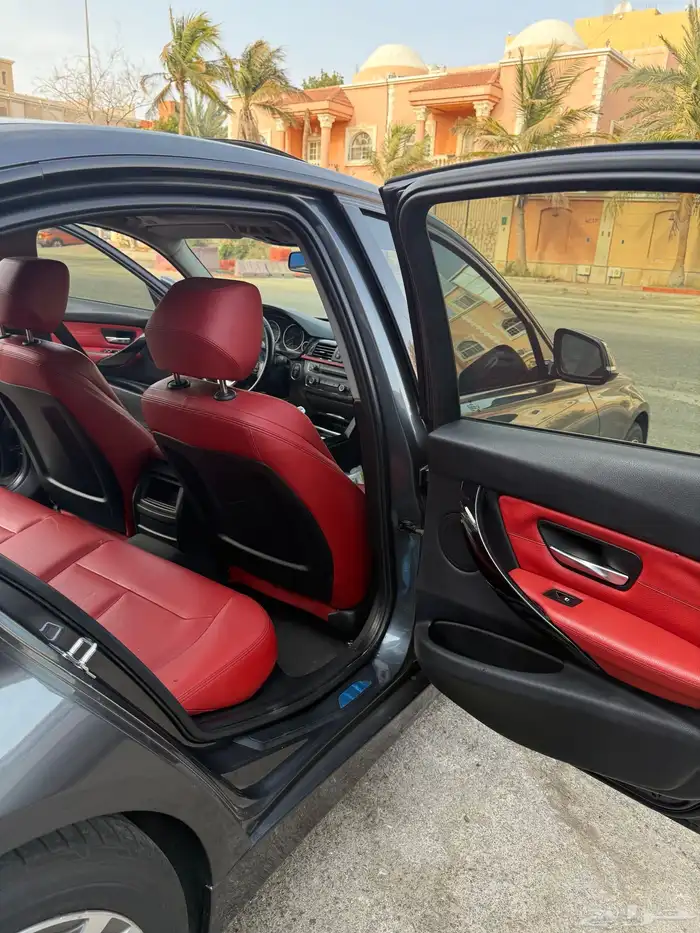 BMW2012 )سبورت لاين 9