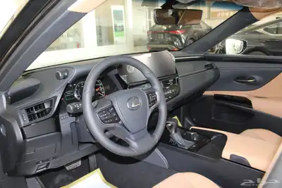 لكزس - ES350 CA - خليجي - 2025 12
