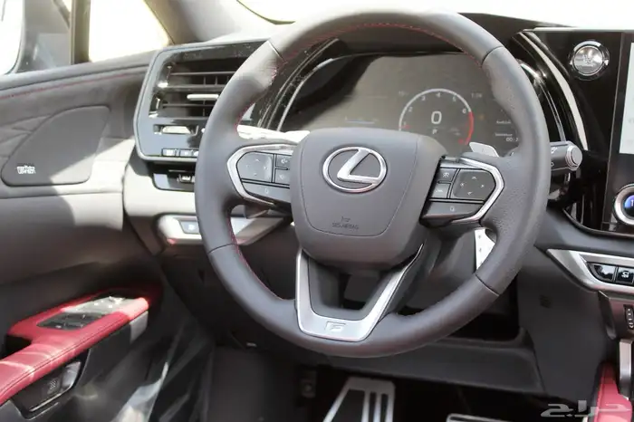 لكزس - RX350 F Sport اديشن - 2025 - فل كامل - خليجي 14