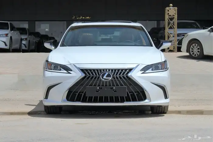 لكزس - ES300 Bh هايبرد - 2024 - نص فل - خليجي 2