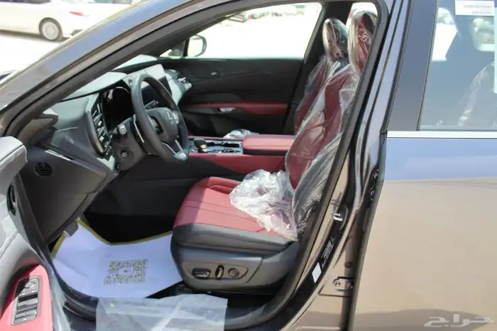 لكزس - RX350 F Sport اديشن - 2025 - فل كامل - خليجي 10