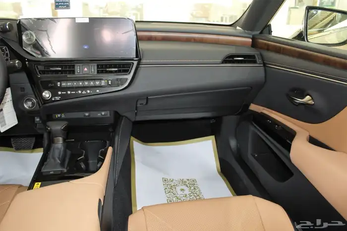 لكزس - ES350 CC - بريمي - 2025 27