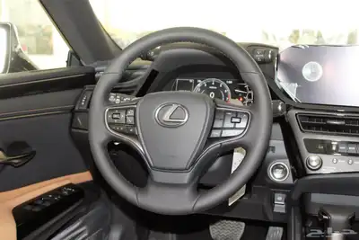 لكزس - ES350 CA - خليجي - 2025 19