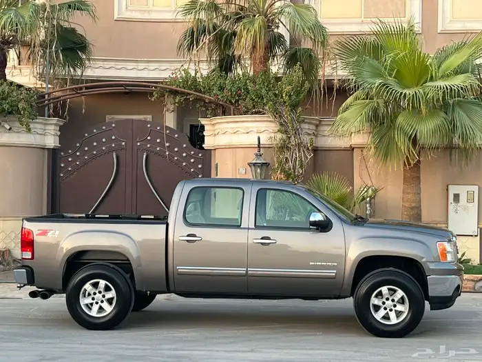 جمس سييرا z71 2012 (نظيف جدا) 23