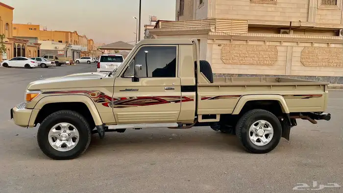 مطلوب شاص 18 19 20 21 22 2