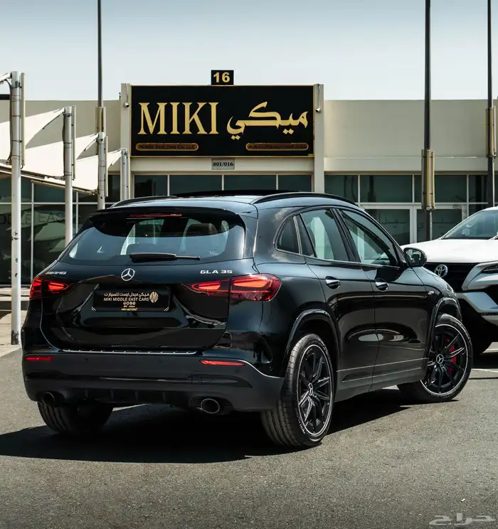 مرسيدس GLA 35 خليجي اصفار بسعر ممتاز 6