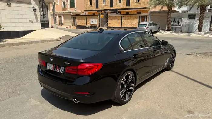 بي أم دبليو 2018 - 530 نظيفة 18