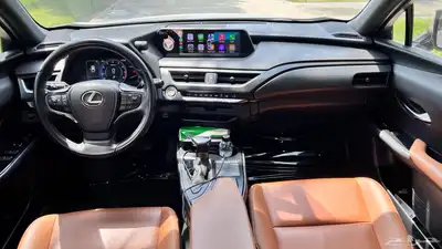 لكزس UX200-2021-سعودى 9