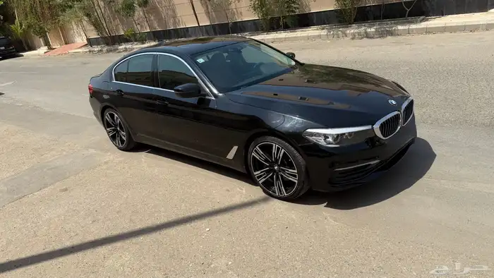 بي أم دبليو 2018 - 530 نظيفة 16