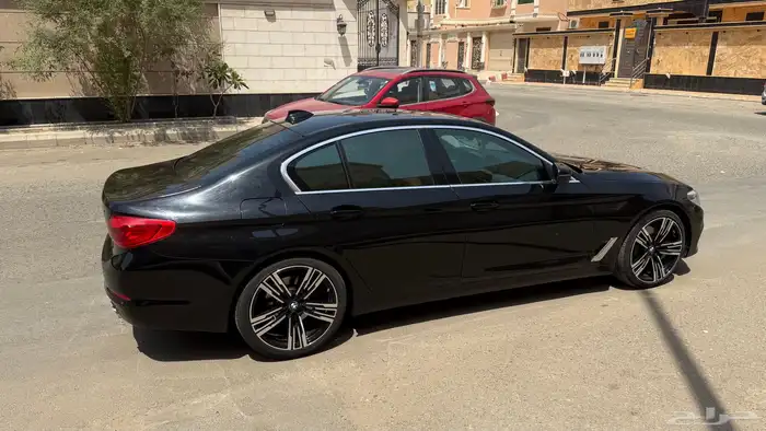 بي أم دبليو 2018 - 530 نظيفة 19