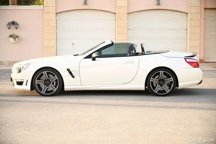 2013 مرسيدس SL63 11