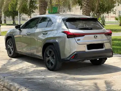 لكزس UX200-2021-سعودى 3