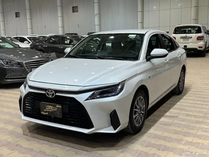 تويوتا يارس موديل 2023 استاندر 2