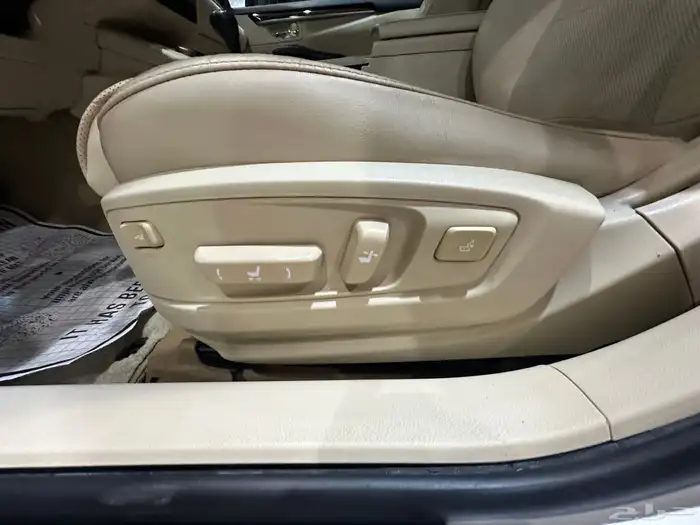 لكزس ES350 موديل 2015 نص فل 19