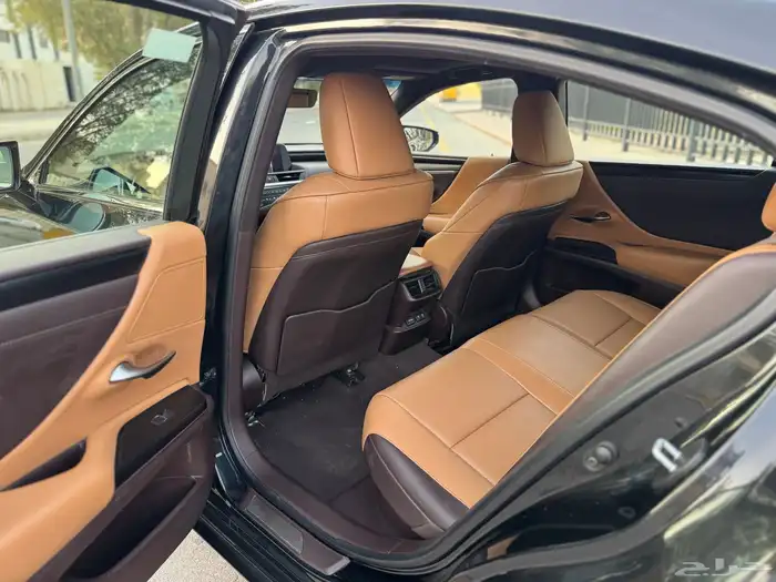 لكزس ES300H 2021 ممشى 80 الف فقط 17