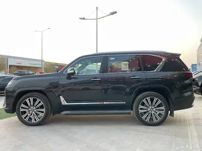 لكزس 2025 LX600BBخليجي داخلي اوف ويت(بنزين)6سلندر 7