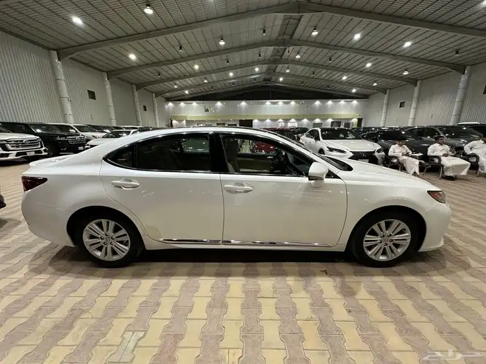لكزس ES350 موديل 2015 نص فل 4